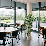 Hotel Akena Reims Bezannes