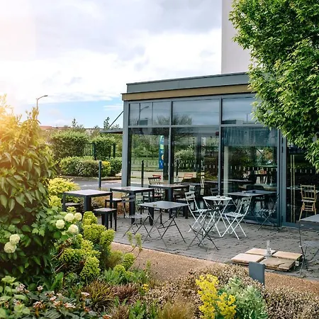 Hotel Hotel Akena Reims Bezannes 3*