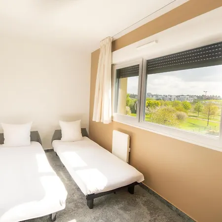 Hotel Hotel Akena Reims Bezannes