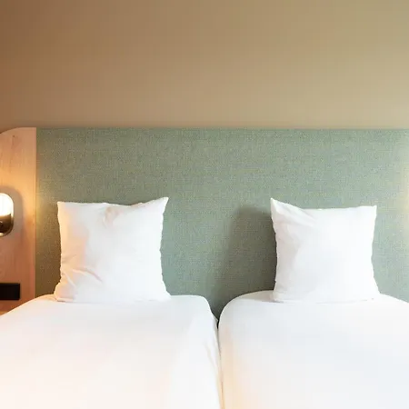 Hotel Akena Reims Bezannes Bezannes