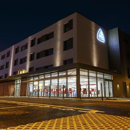 Szálloda Akena Reims