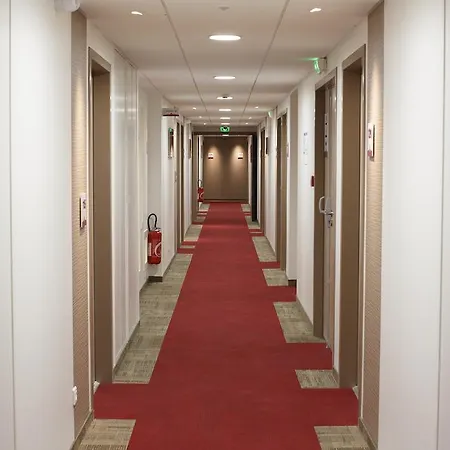 Hotel Hotel Akena Reims Bezannes Bezannes