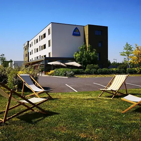 Hotel Akena Reims Bezannes 3*